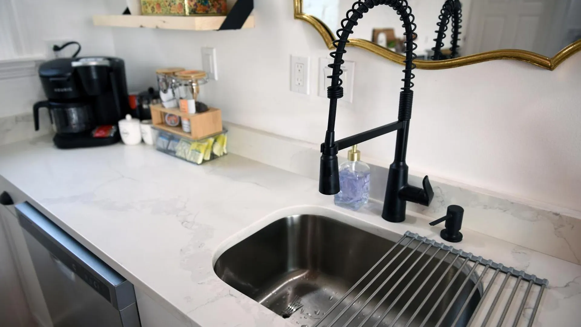 Cozy Retreat, Above The City! Home Pittsburgh Vakantiehuis